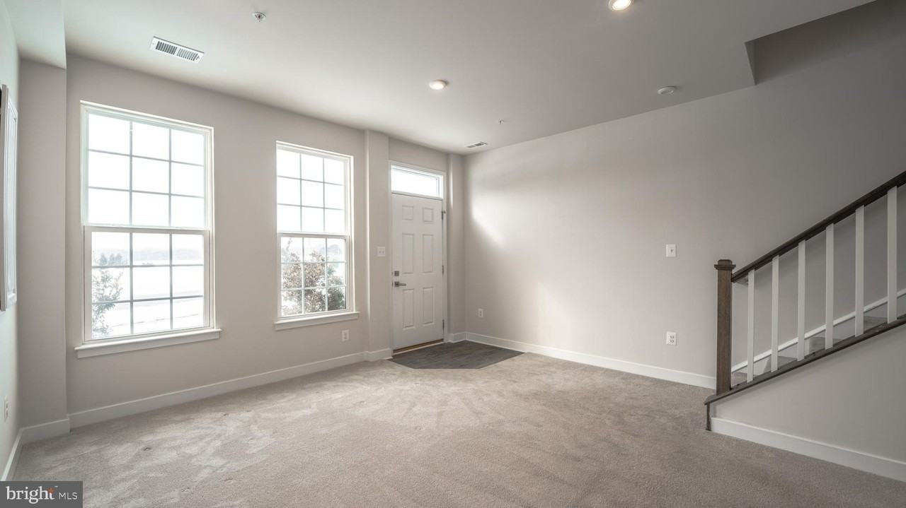 6404 Wild Plum Dr - Photo 2 of 20