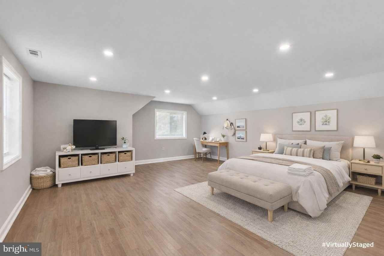 3213 Greencastle Rd - Photo 5 of 47