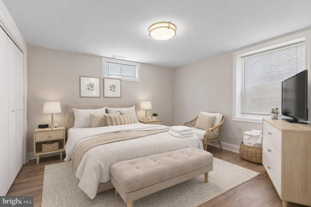 3213 Greencastle Rd - Photo 6 of 47