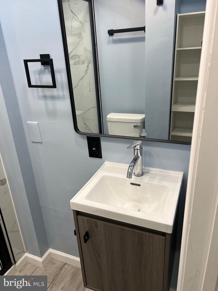 2021 Chadwick Ter - Photo 7 of 10