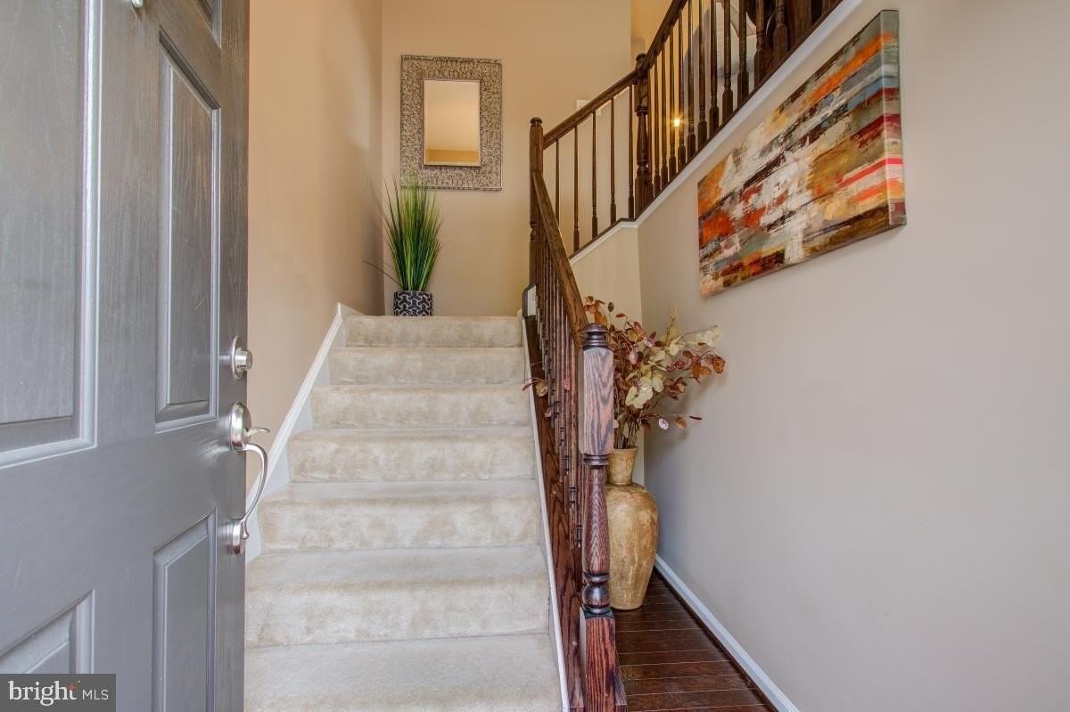 12601 Rustic Rock Ln - Photo 4 of 33