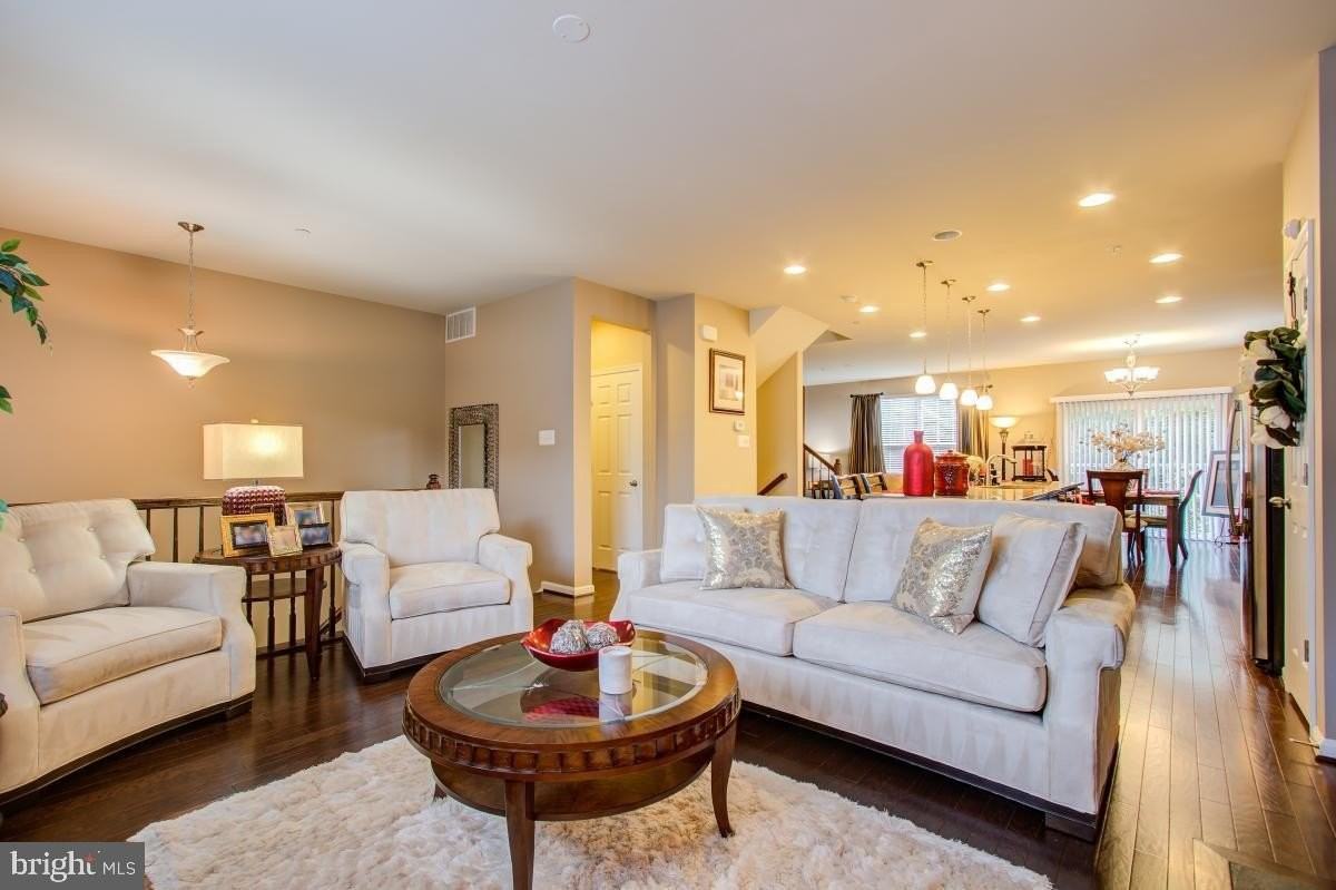 12601 Rustic Rock Ln - Photo 7 of 33