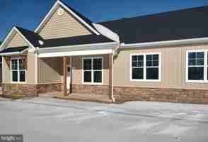 featured image of 112 W Main St