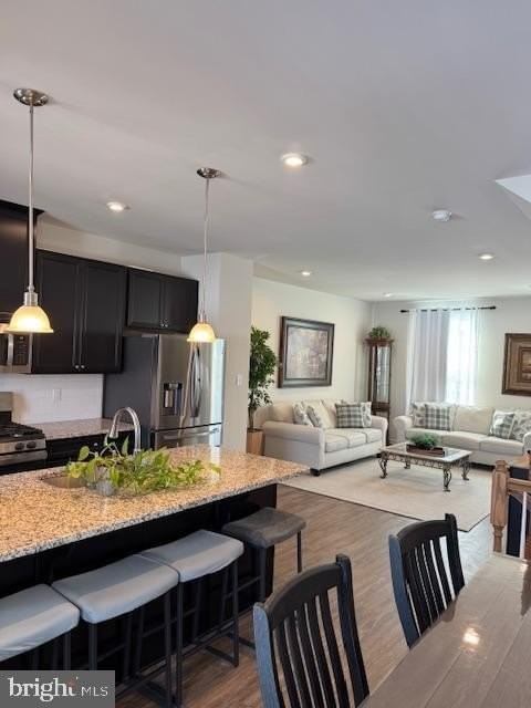 142 Freedom Way - Photo 3 of 18