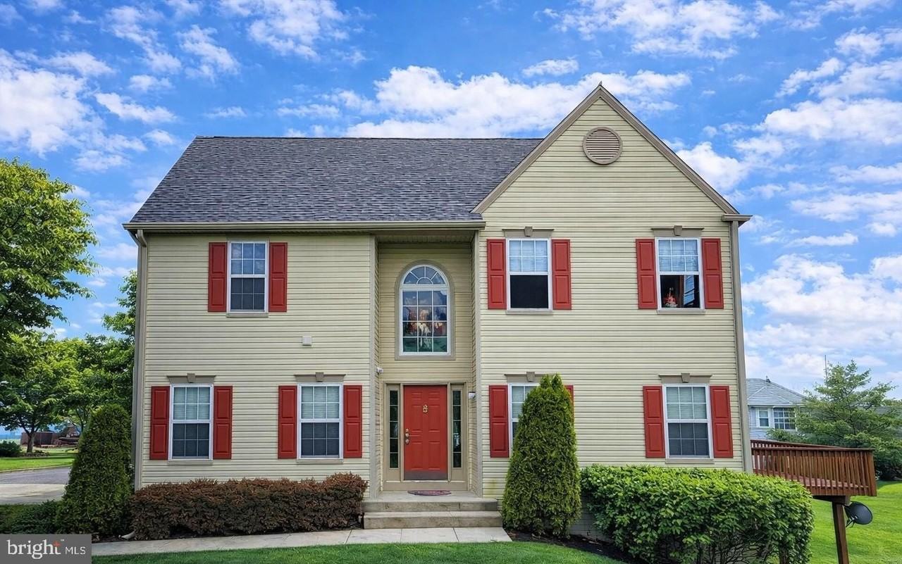 115 Farrington Ct - Photo 2 of 31