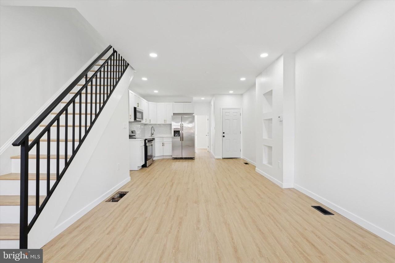 3110 Tasker St - Photo 4 of 19