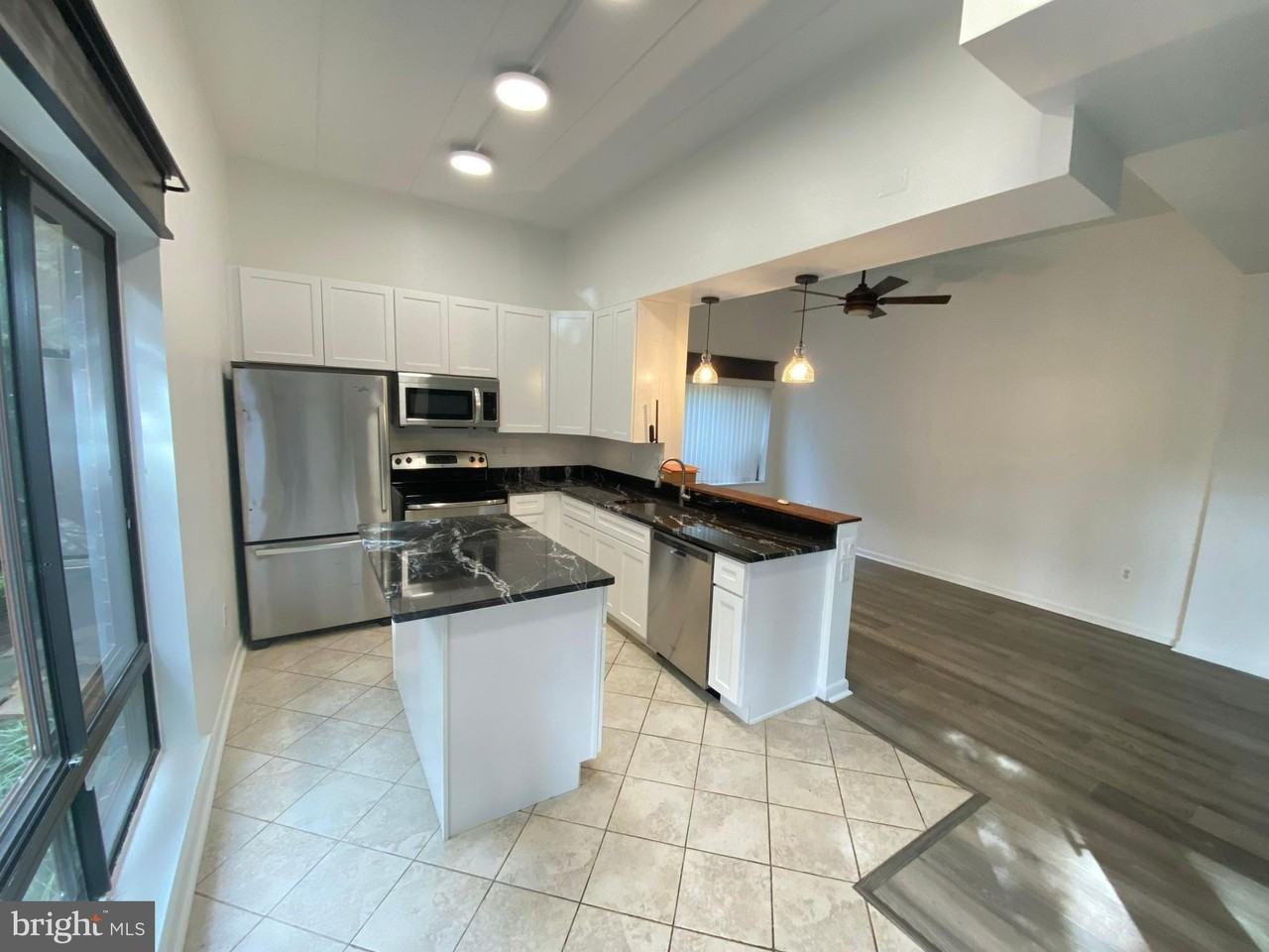 124 Roberts Ln - Photo 4 of 17