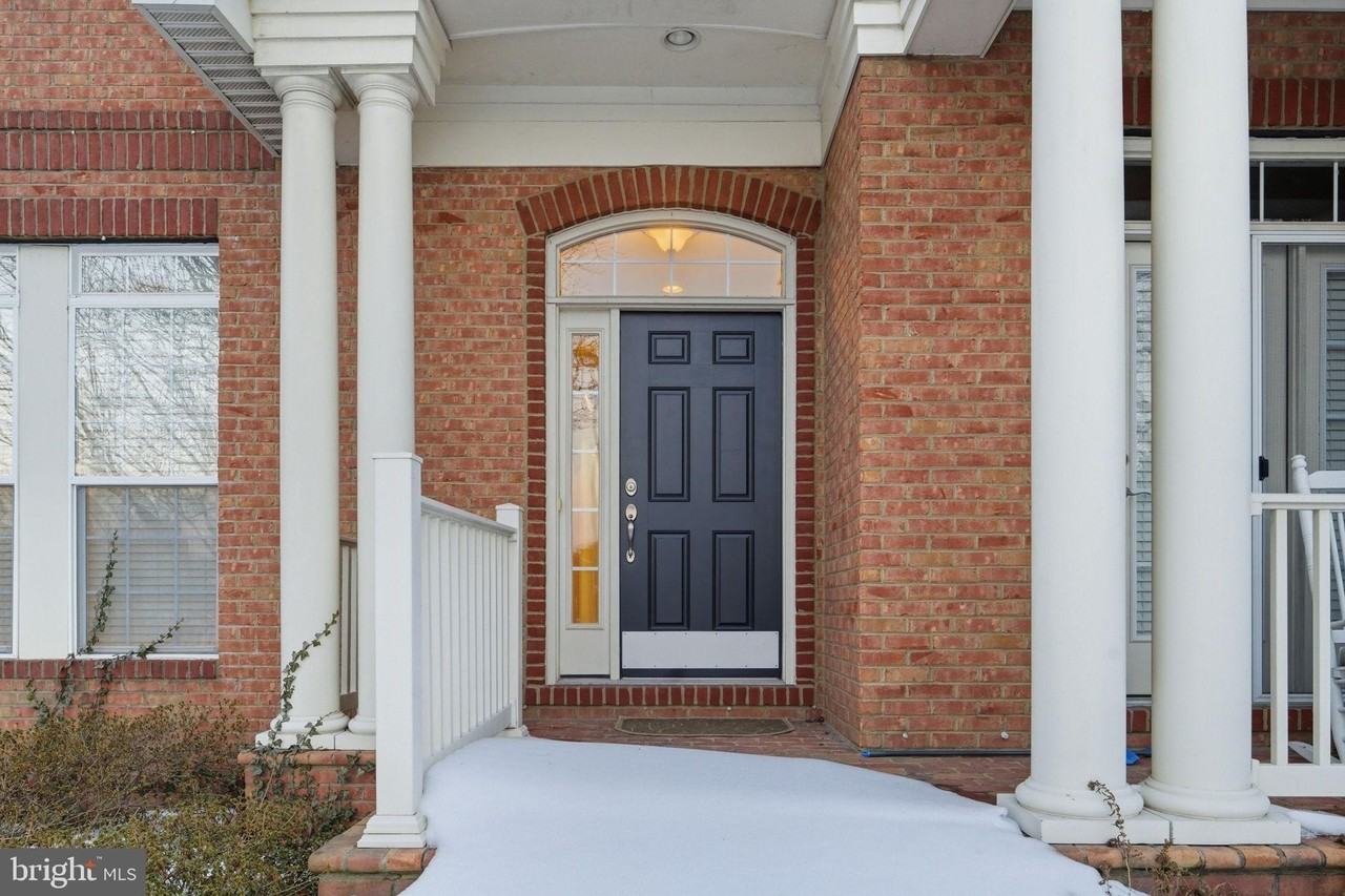 6319 Still Spring Pl - Photo 4 of 48