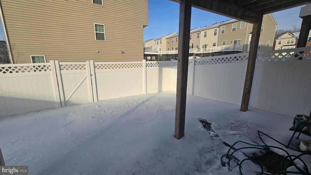 601 Birds Nest Way - Photo 7 of 28