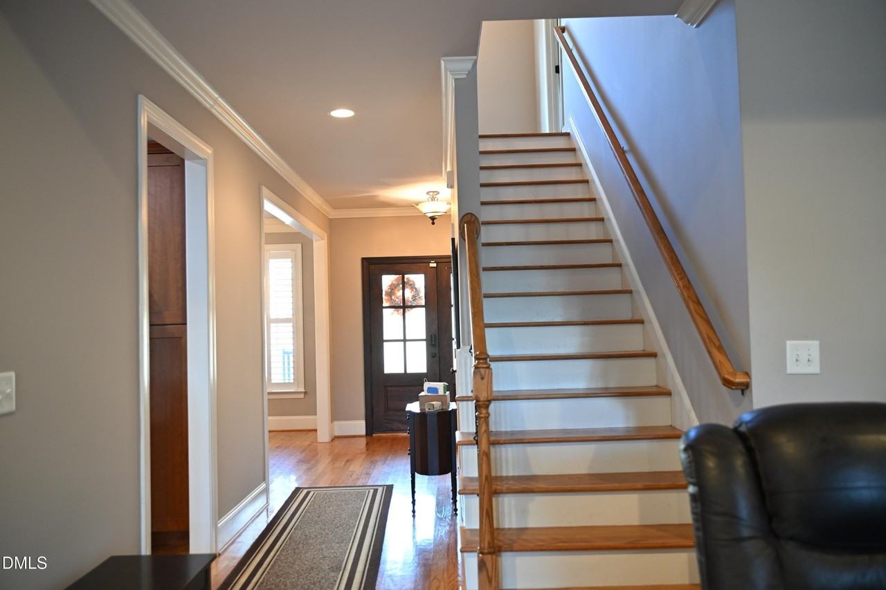 5604 Clearsprings Dr - Photo 4 of 39