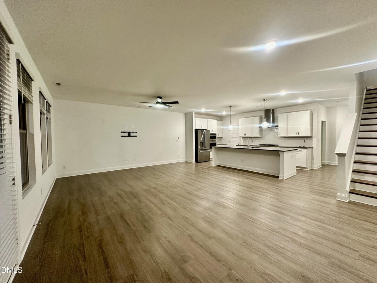 2093 Maggie Valley Dr - Photo 3 of 19