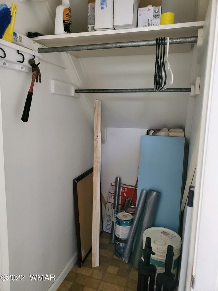 2612 Green Pine Ln - Photo 5 of 26