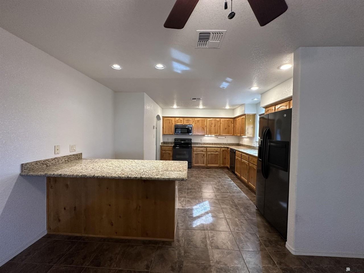 3613 S Salida Del Sol Ave - Photo 7 of 33