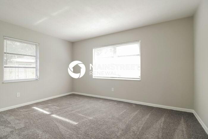 1927 English Dr - Photo 5 of 15