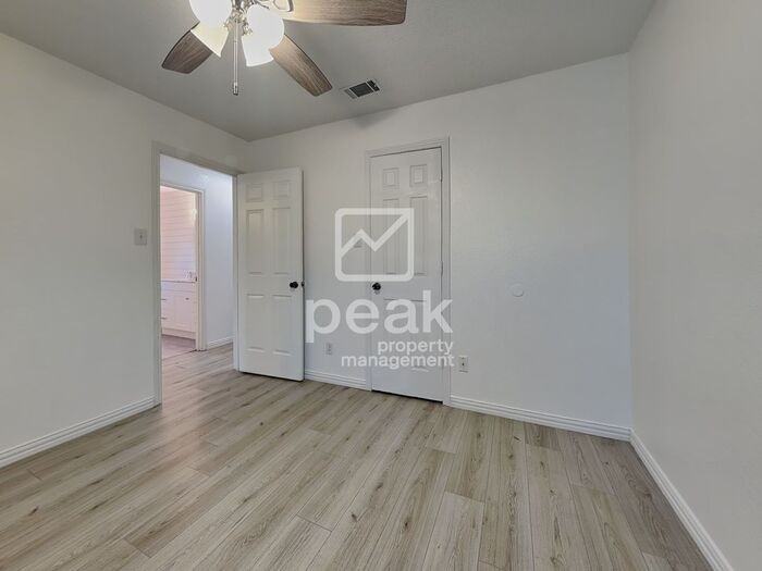 6400 High Lawn Ter - Photo 7 of 21