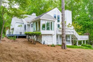 4518 Club House Dr - Photo 1 of 1