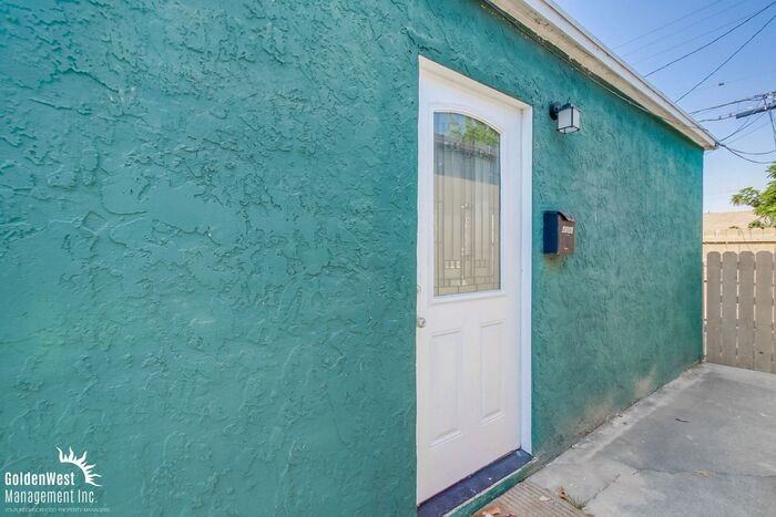 4344 Temecula St - Photo 2 of 22