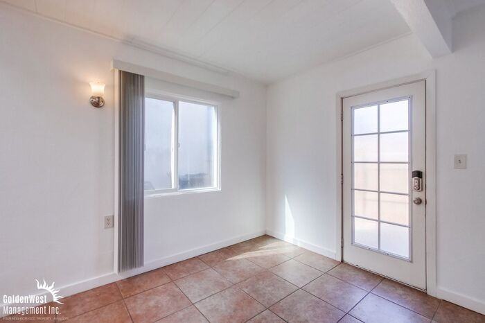 4344 Temecula St - Photo 3 of 22