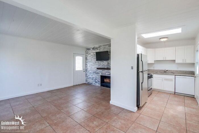 4344 Temecula St - Photo 7 of 22