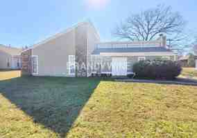 featured image of 6395 Golden Park Dr