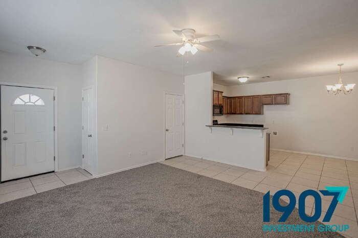 1509 Tahoe Ln - Photo 7 of 25