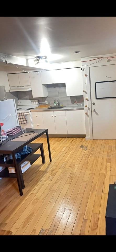 1572 Rue de la Visitation #2 - Photo 7 of 8