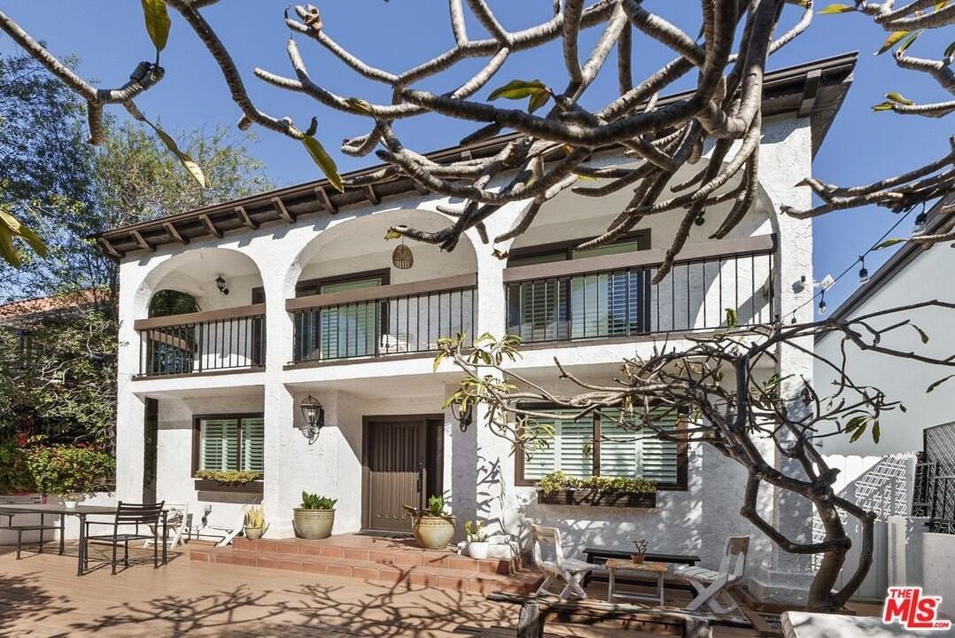 745 Oxford Ave - Photo 2 of 31