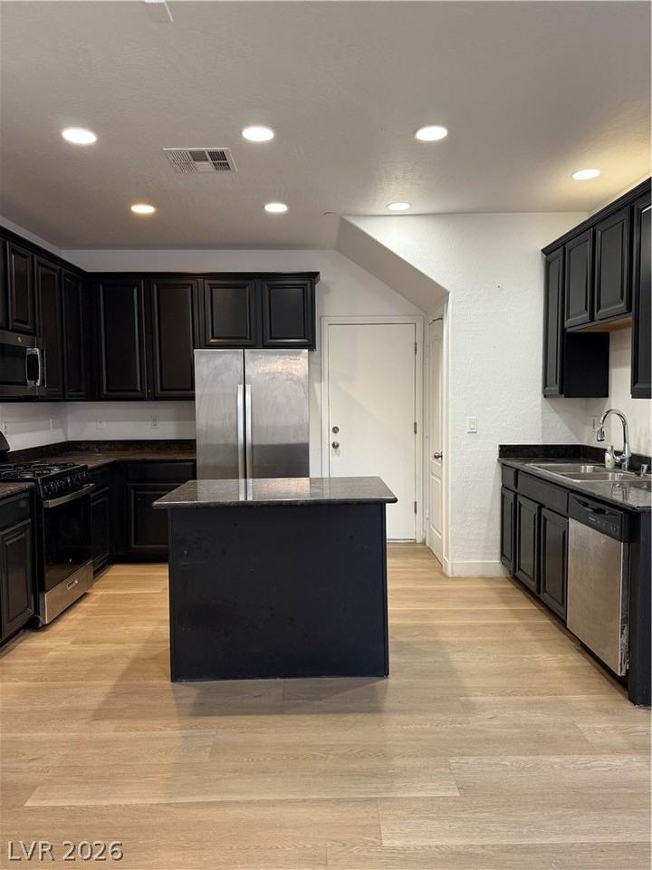 690 Calamus Palm Pl - Photo 5 of 25