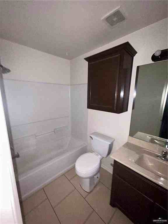 702 Jade St Apt B #B - Photo 6 of 9