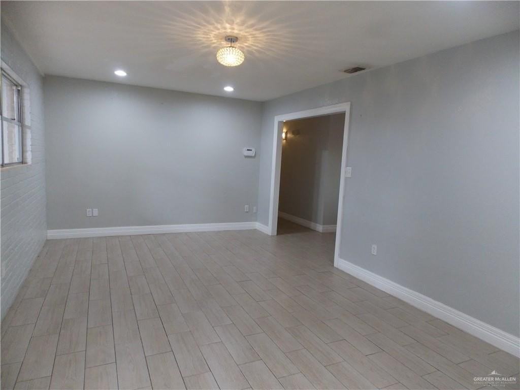 716 Daffodil Ave - Photo 4 of 15