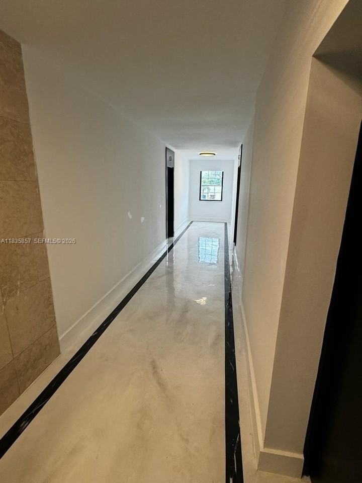 444 Ponce De Leon Blvd #7 - Photo 7 of 20