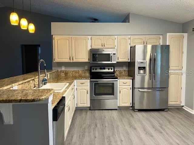 6419 Borg St - Photo 6 of 7