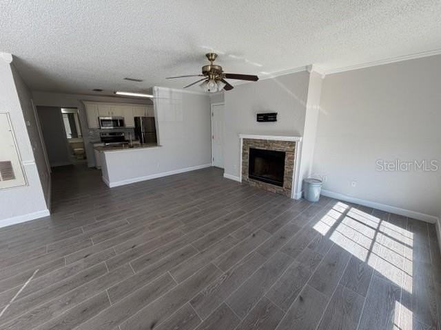 940 Framlingham Ct #102 - Photo 4 of 23