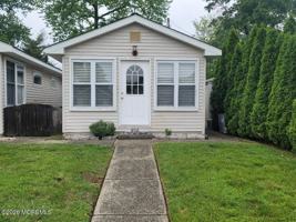 featured image of 602 Central Ave