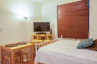 50 Stuart St - Photo 1 of 1