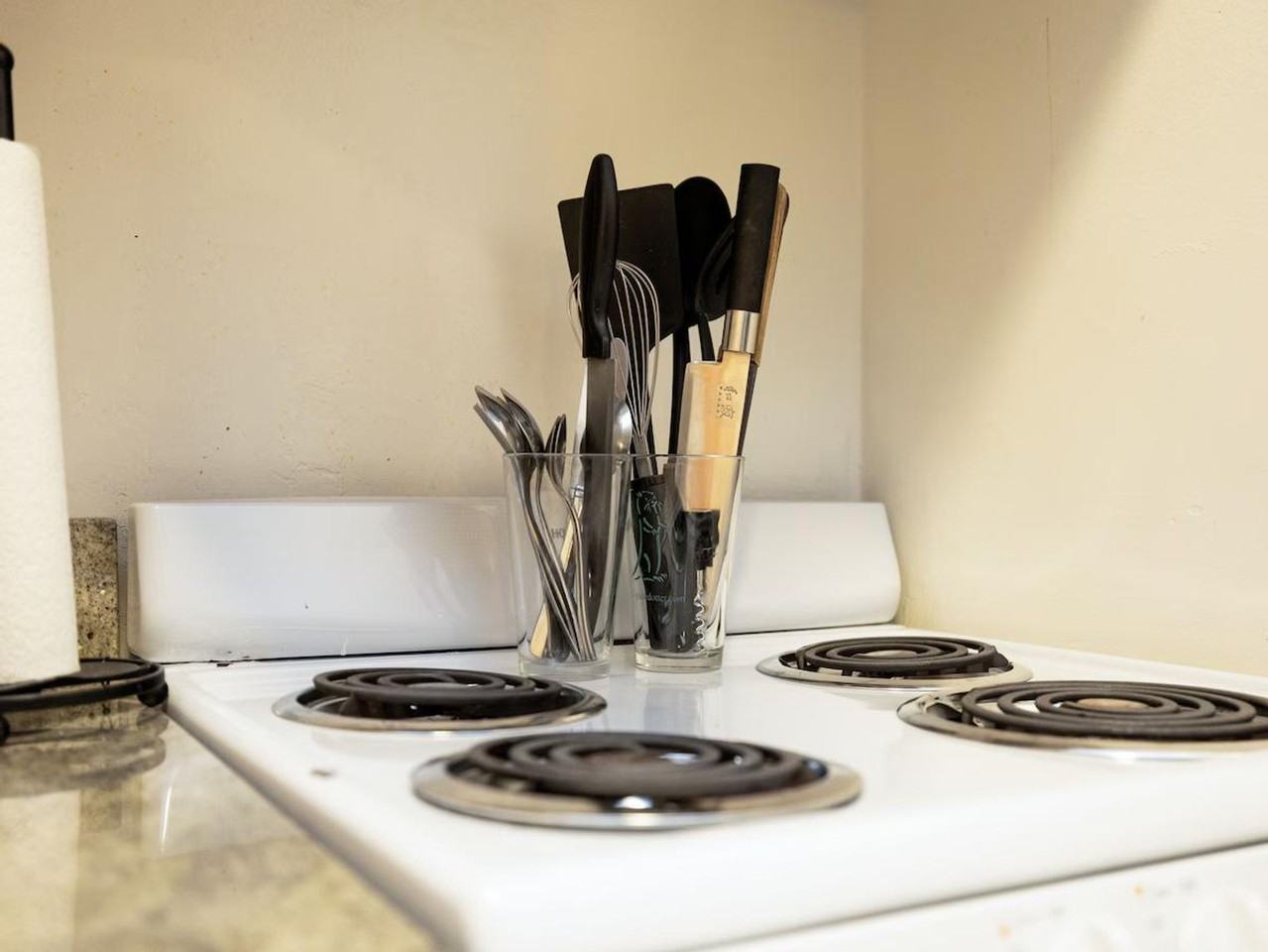 50 Stuart St #1366780P - Photo 7 of 16