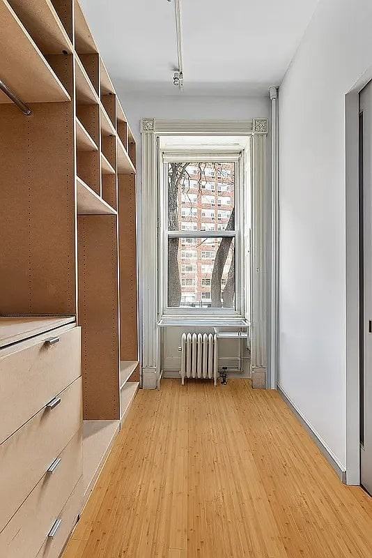 198 Avenue Of The Americas #3 - Photo 4 of 6