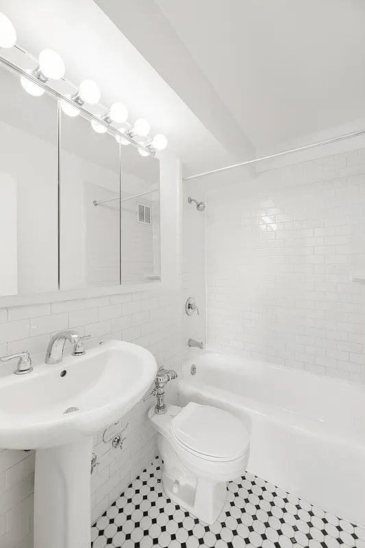 60 W 142nd St #7G - Photo 3 of 3