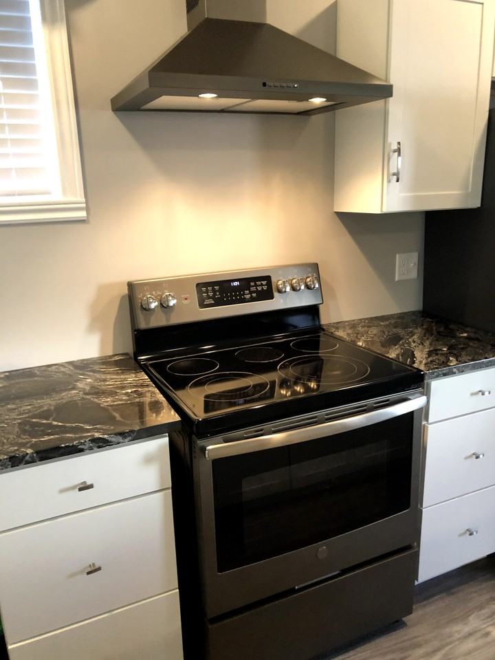 135 Hanna Street West - Photo 5 of 19