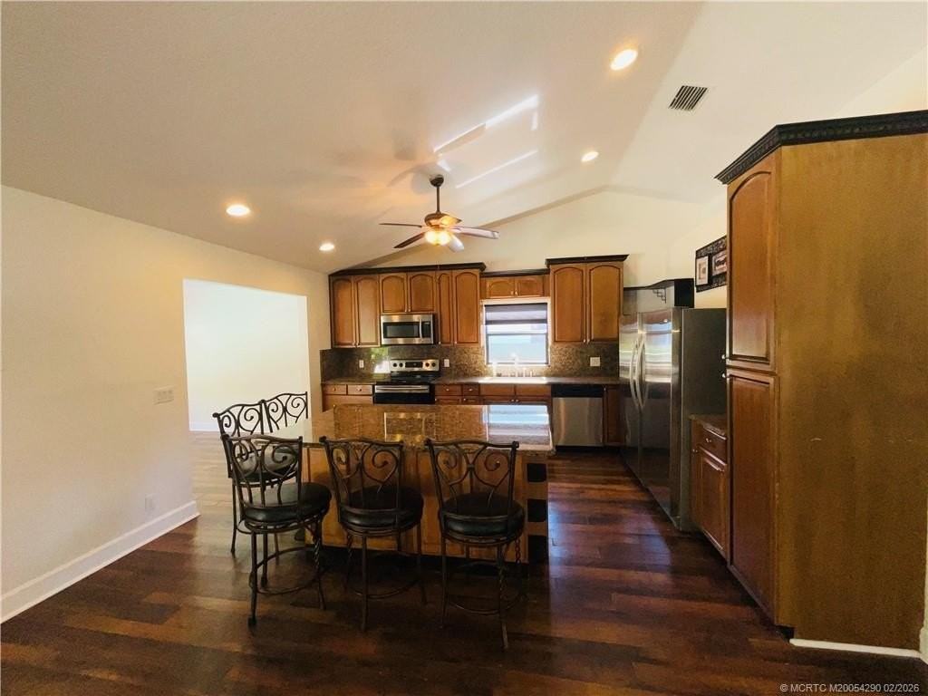 2191 Nw 20th Ave - Photo 7 of 16