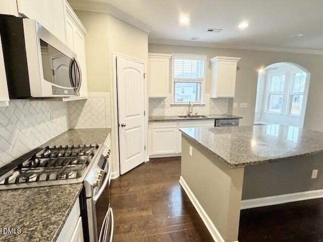 109 White Burley Ct - Photo 7 of 22