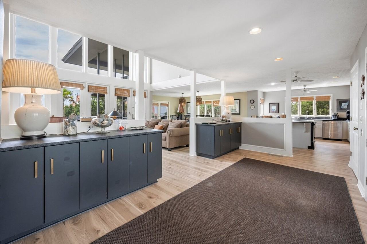 409 Debordieu Boulevard - Photo 2 of 69