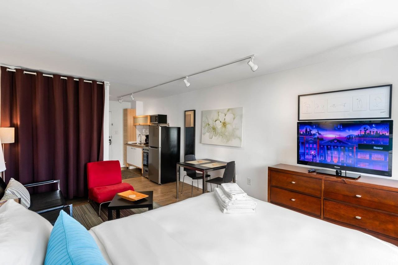 47 5th St Nw #1226667P - Photo 2 of 46