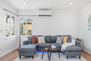 featured image of 422 Morse Ave