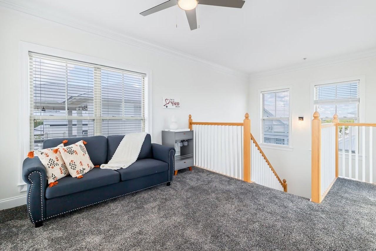 337 Grande Pointe Cir #1447123P - Photo 3 of 50