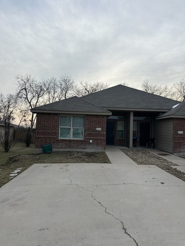 2677 North 12th Street #A - Photo 3 of 25