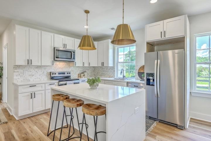 1685 Old Military Road - Photo 4 of 14