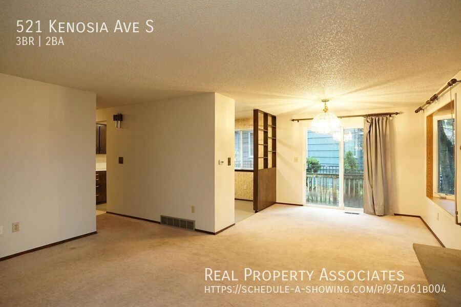 521 Kenosia Ave S - Photo 7 of 24