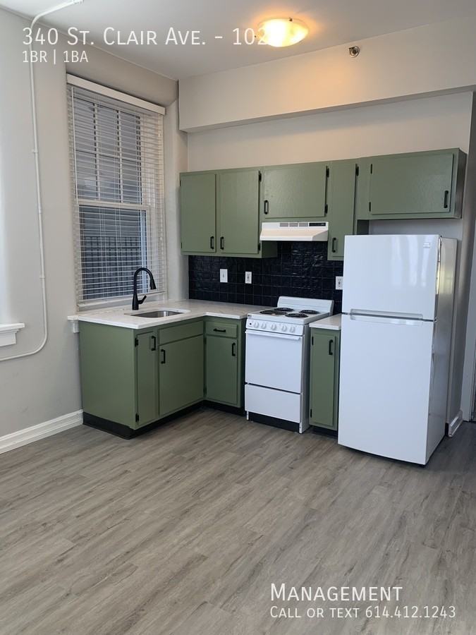 340 Saint Clair Ave #102 - Photo 2 of 15