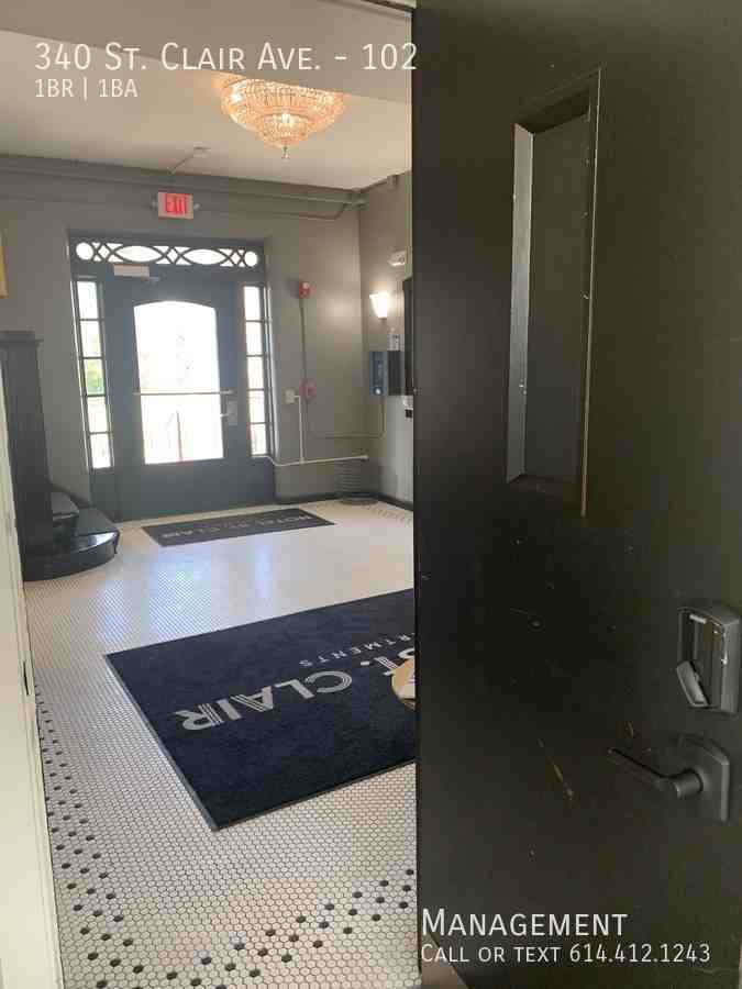 340 Saint Clair Ave #102 - Photo 5 of 15